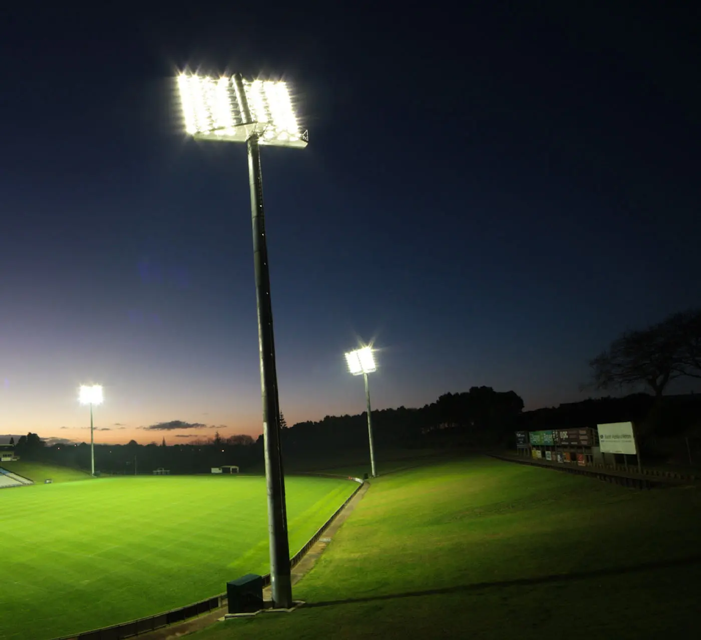 iluminacion estadio - Cómo se llama las luces de los estadios